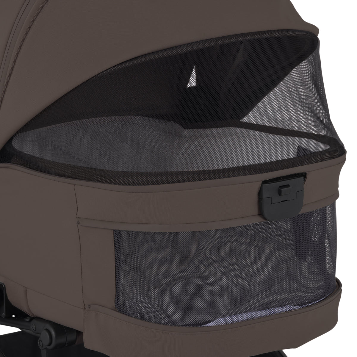 Nia Compact Bassinet
