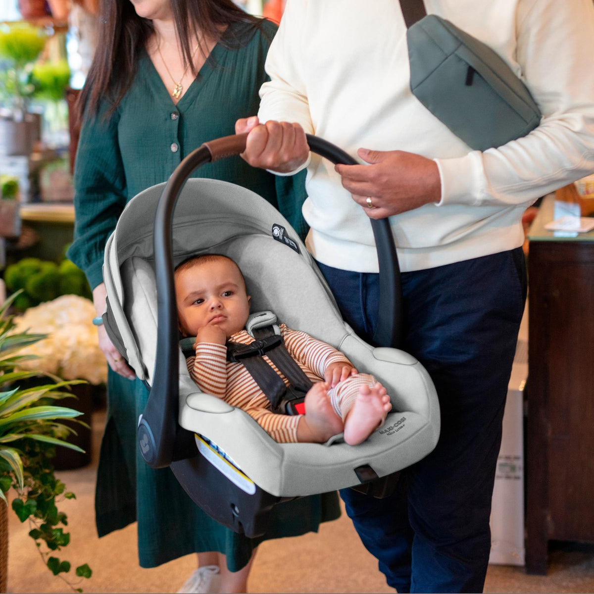 Zelia Luxe+ 5-in-1 Modular Travel System