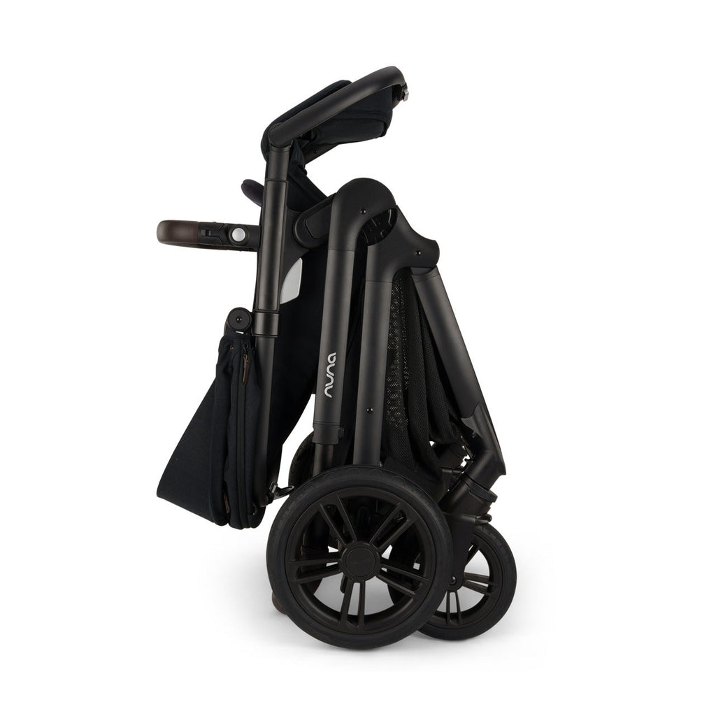 DEMI icon Stroller + DEMI Series Bassinet & Stand | Newborn Stroller Bundle