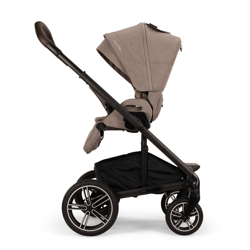 Mixx Next Stroller w/ Magnetic Buckle