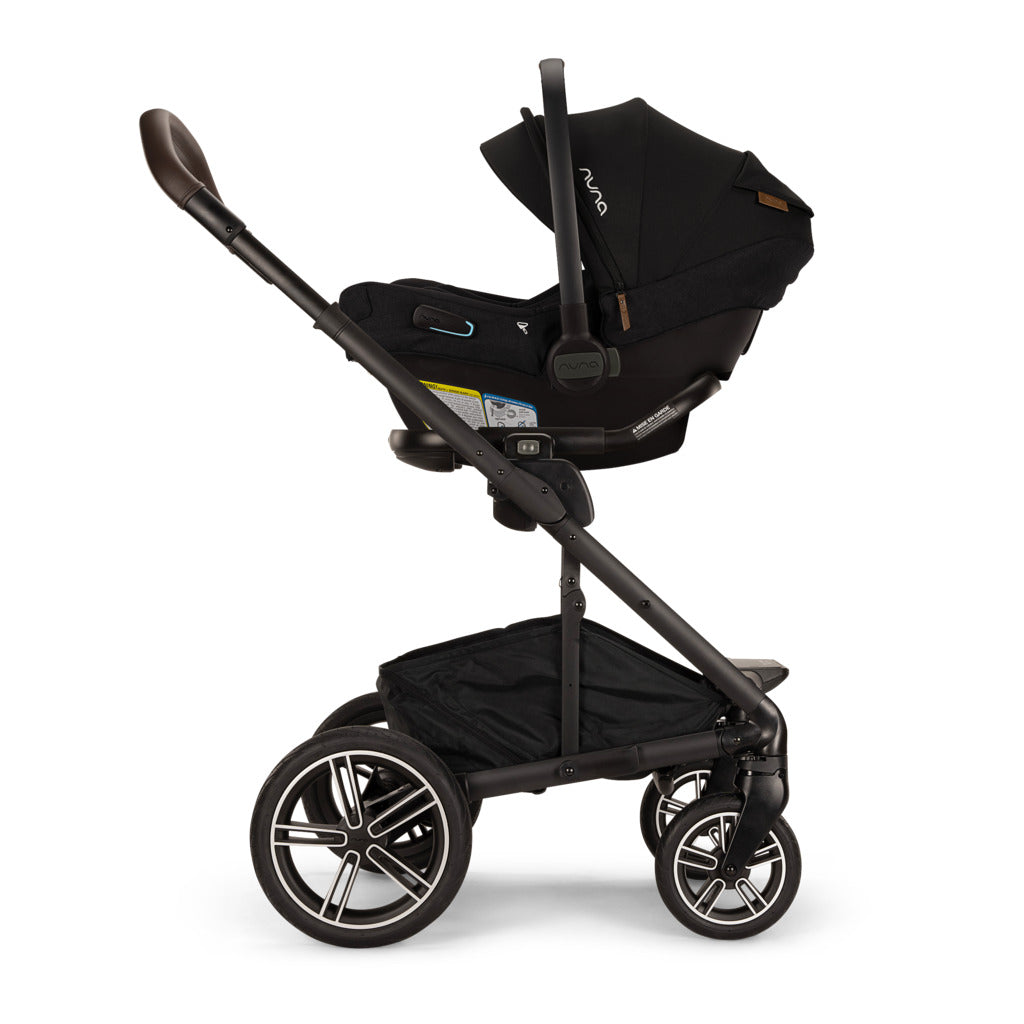 Mixx Next Stroller w/ Magnetic Buckle