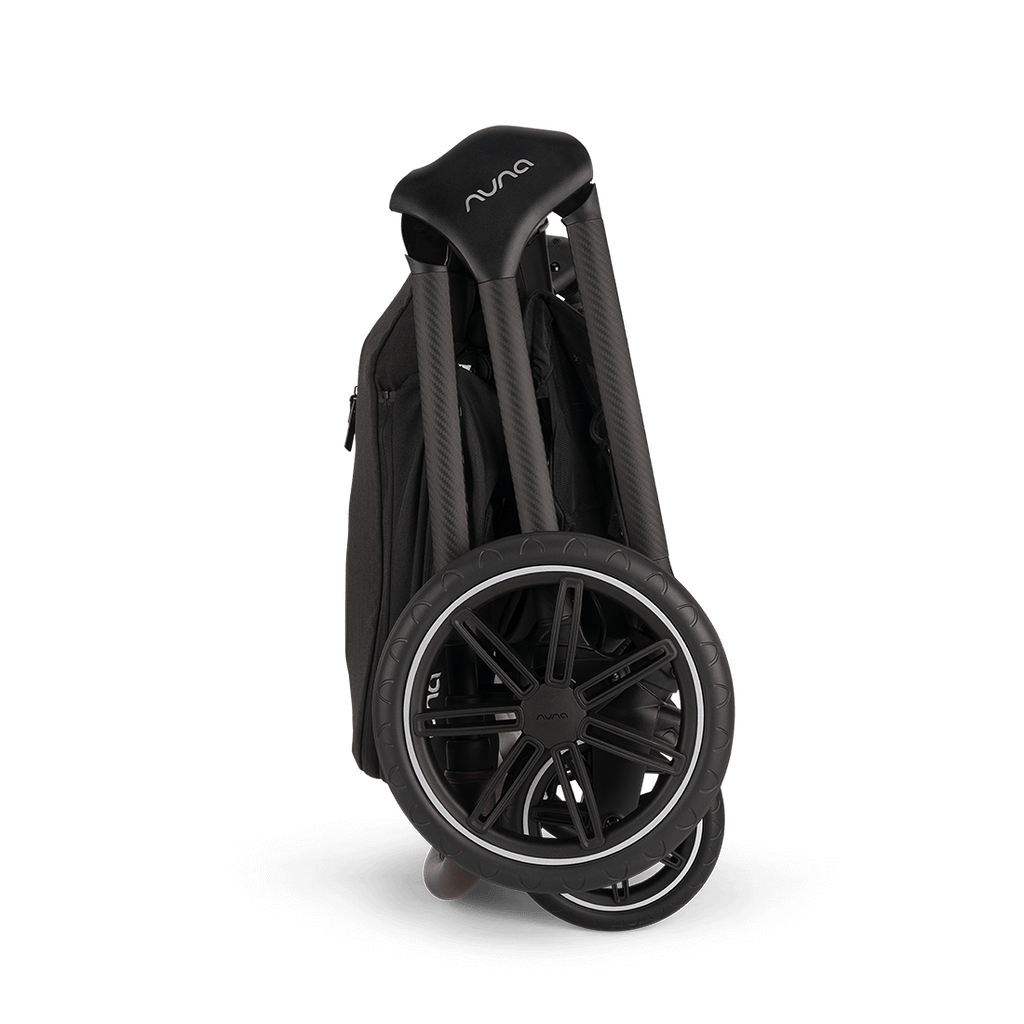 TRIV lx + PIPA™ urbn travel system