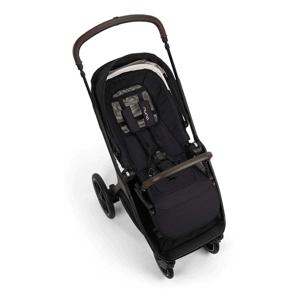TRIV lx + PIPA™ urbn travel system