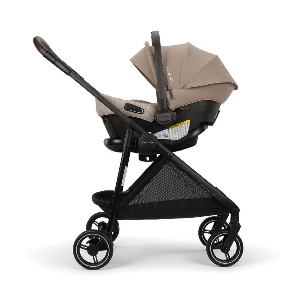 PIPA™ urbn flex lightweight travel system
