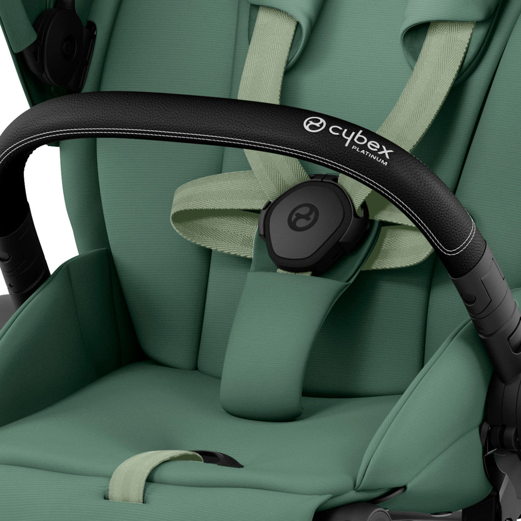 Priam 4 Stroller w/ Matte Black Frame