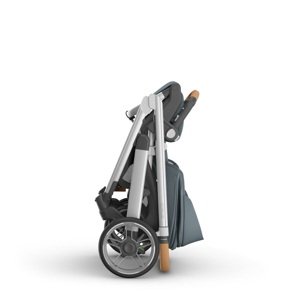 UppaBaby Cruz V3 - Floor Model - Store Pick Up Only